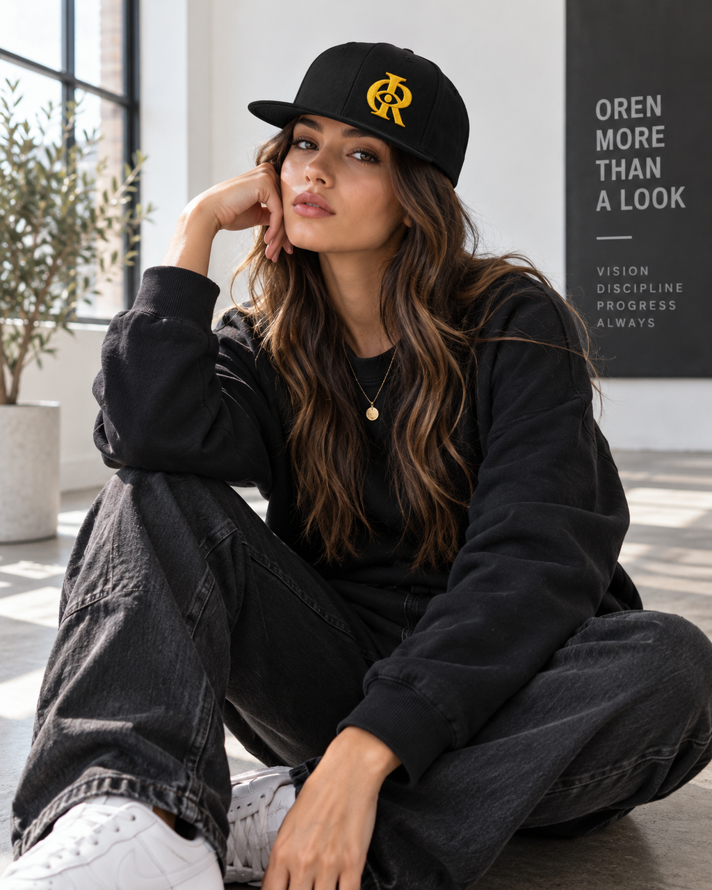OREN VISION MARK™ Signature Snapback — Black/Gold